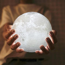 Load image into Gallery viewer, Rechargeable 3D Moon Lamp