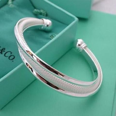 925 Silver Dreamlike Bangle Bracelet